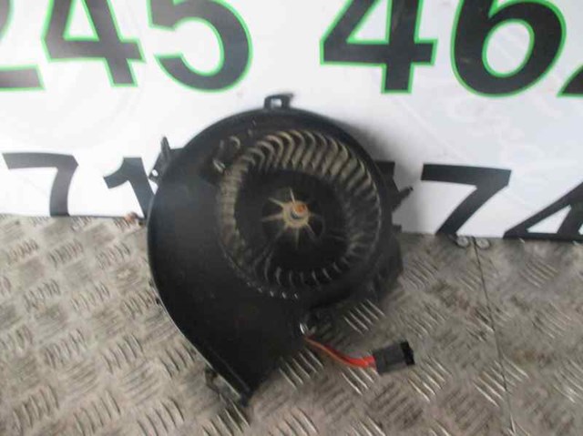 Motor de ventilador de forno (de aquecedor de salão) 24436989 OPEL