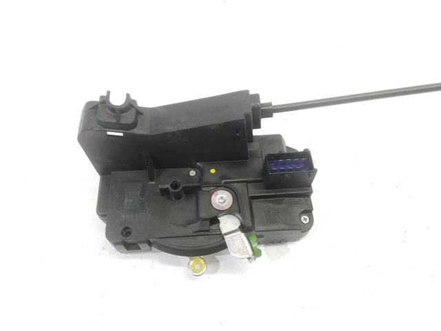Fecho da porta dianteira esquerda 24444015 OPEL