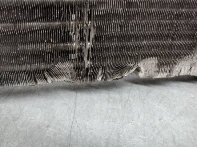 Radiador de esfriamento de motor 24445163 OPEL