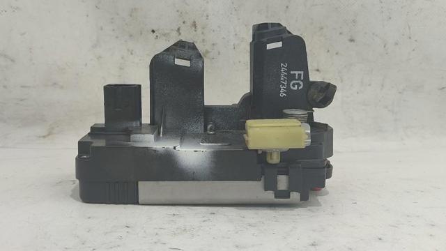 24447346 Opel