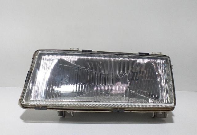Luz esquerda 24614900 VAG