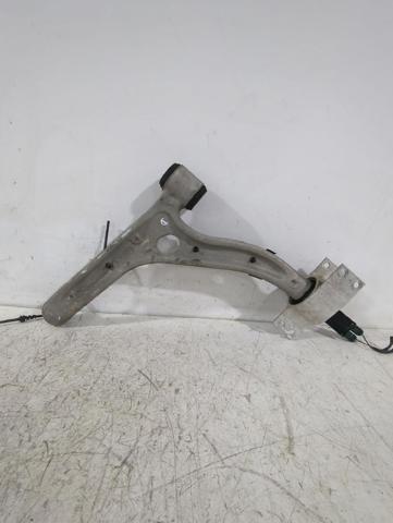 Braço oscilante inferior direito de suspensão dianteira 2463304800 MERCEDES