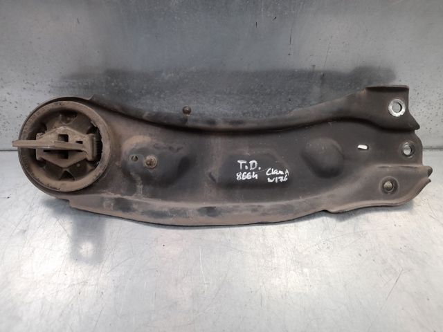 Braço oscilante (tração) longitudinal inferior direito de suspensão traseira 2463500506 MERCEDES