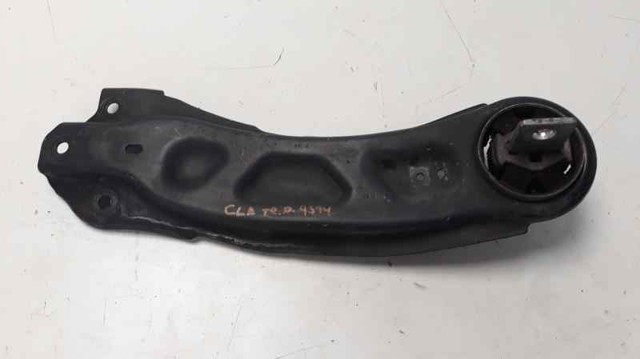 Braço oscilante (tração) longitudinal inferior direito de suspensão traseira 2463500506 MERCEDES