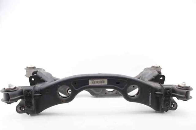 Viga de suspensão traseira (plataforma veicular) 2463501408 MERCEDES