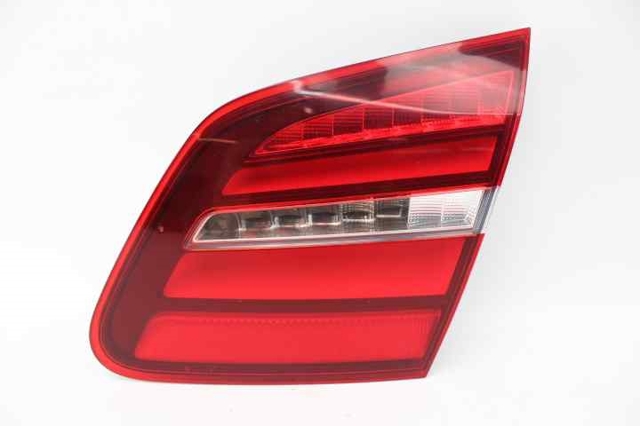 Lanterna traseira direita interna 2469069200 MERCEDES
