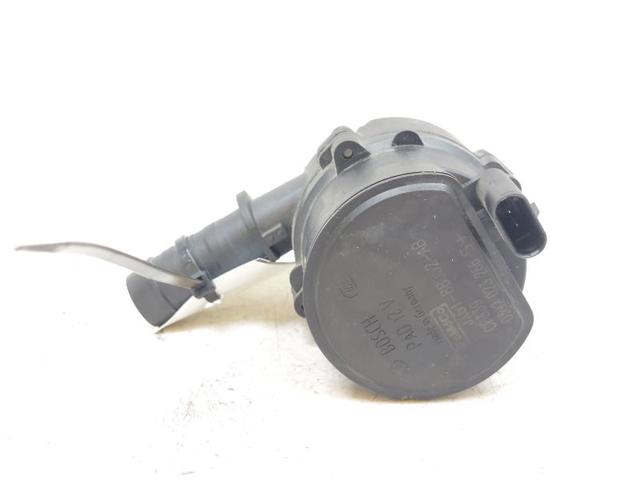 Bomba de água (bomba) de esfriamento, adicional elétrica 2470015 FORD