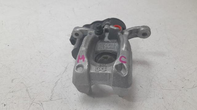 Suporte do freio traseiro esquerdo 2474231900 MERCEDES