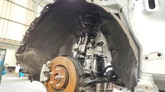 Guarda-barras direito do pára-lama dianteiro para Ford Kuga DFK