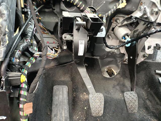 Pedal de embraiagem para Ford Puma J2K, CF7