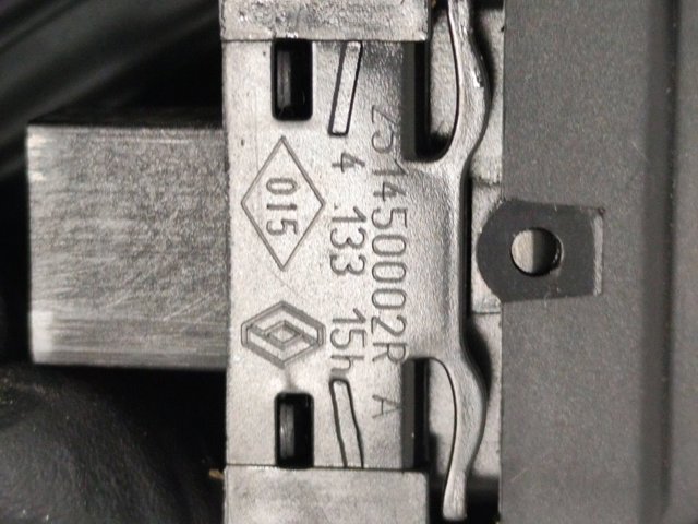 251450002R Renault (RVI)