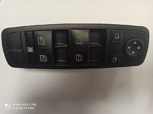 Unidade de botões dianteira esquerda de controlo de elevador de vidro 2518200110 MERCEDES