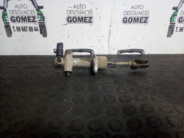 Cilindro de trabalho de embraiagem 25183025 GM