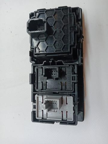 251900001R Renault (RVI)