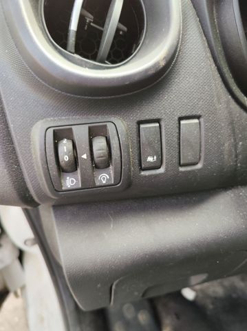 Botão (regulador) de corretor das luzes 251900567R FIAT