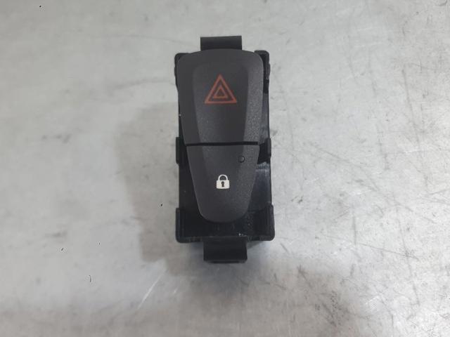 Botão de ativação do sinal de emergência 252905668R RENAULT