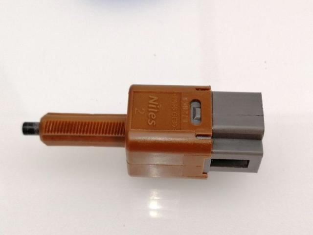 Sensor de ativação do sinal de parada 25320JN00A RENAULT