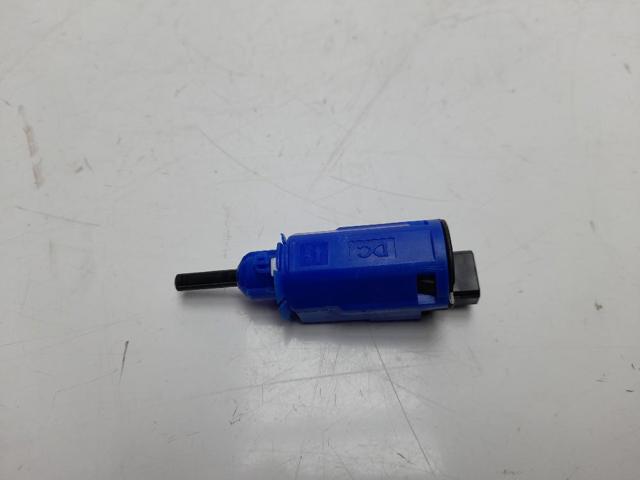 Sensor de ativação de embraiagem 253250780R RENAULT