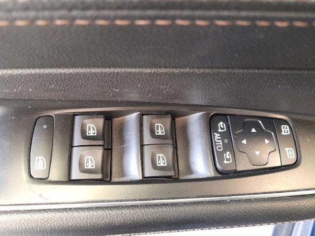 254012952R Renault (RVI)