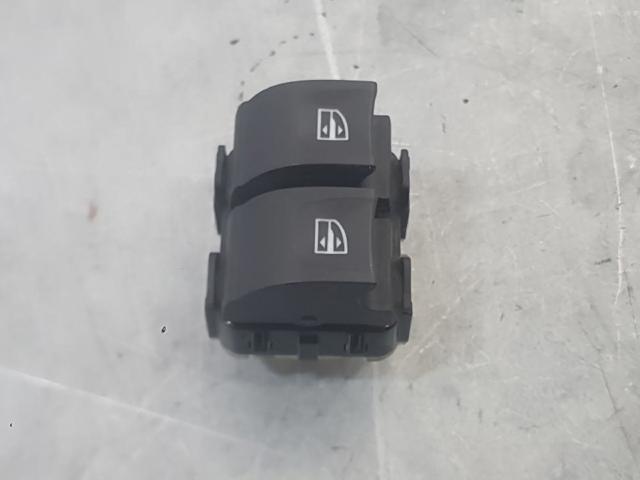 254117873R Renault (RVI)
