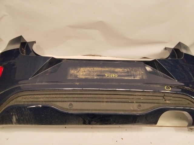 Pára-choque traseiro para Ford Puma J2K, CF7
