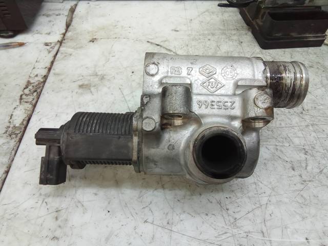 255366 Renault (RVI)