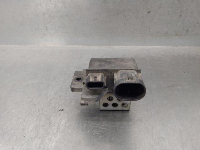 Relê de ventilador 255508124R RENAULT
