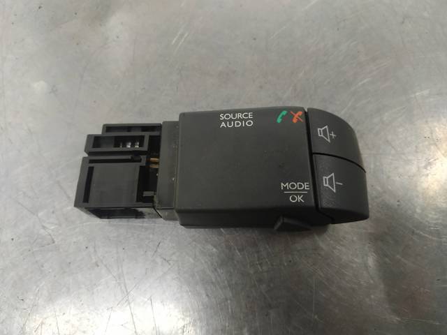 Joystick multifuncional de controlo 255522448R RENAULT