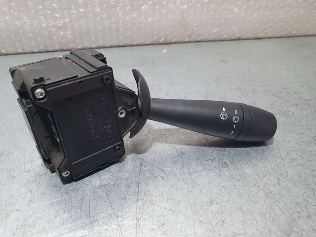 255670736R Renault (RVI)