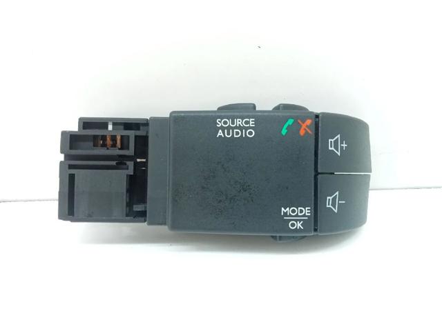 255677302R Renault (RVI)