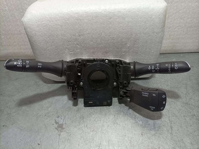 255678341R Renault (RVI)