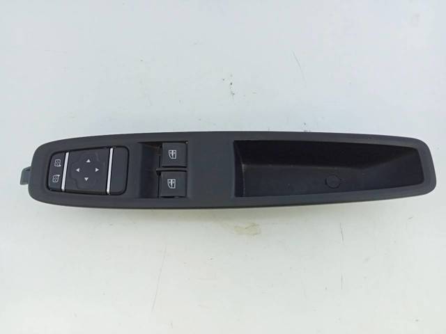 255700068R Renault (RVI)