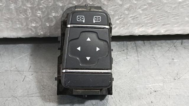 255700068R Renault (RVI)