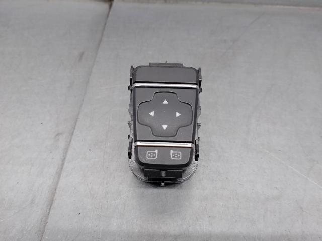 255700068R Renault (RVI)