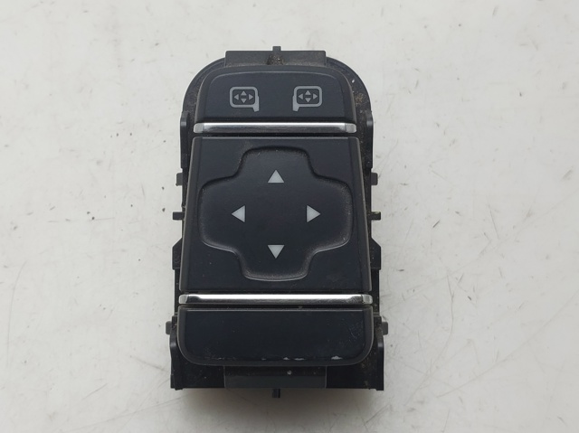 255700068R Renault (RVI)