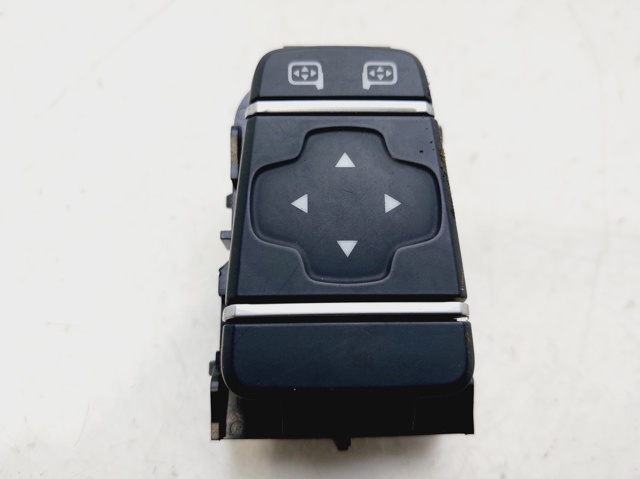 255700068R Renault (RVI)