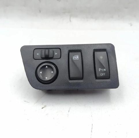 255704283R Renault (RVI)