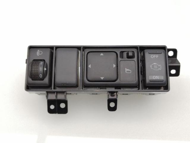 25570CT01B Nissan/Infiniti
