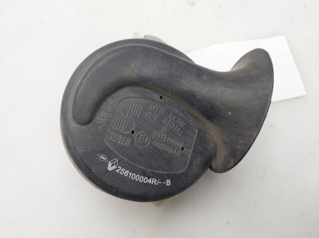 256100004R Renault (RVI)