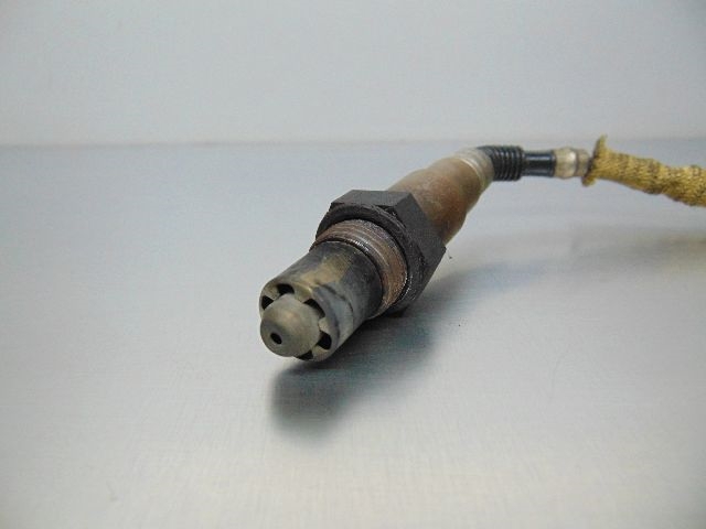 Sonda lambda, sensor de oxigênio até o catalisador 258006563 MERCEDES