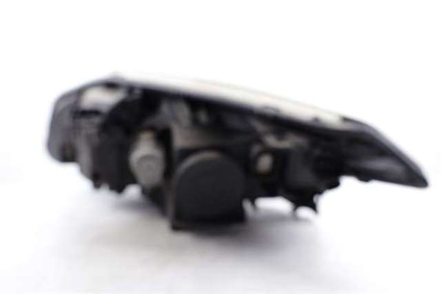 Luz direita 260100040R RENAULT