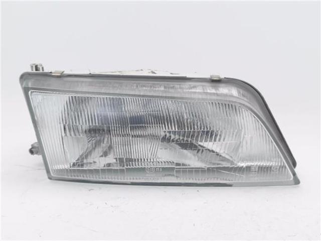 Luz direita 2601044U25 NISSAN