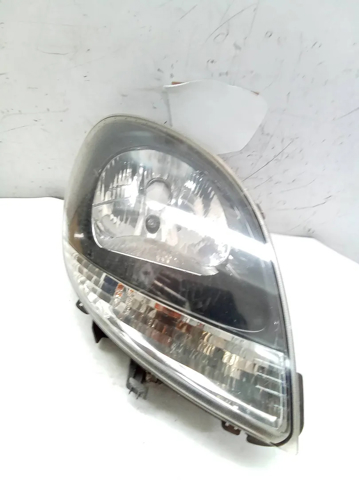 Luz direita 260104911R RENAULT