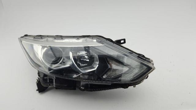 Luz direita 260104EH1A NISSAN