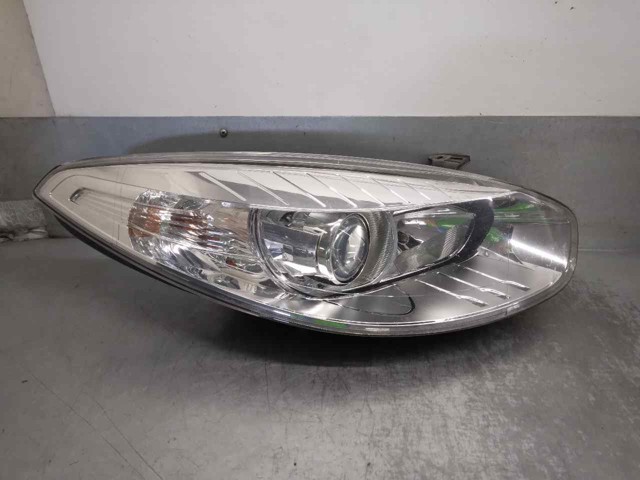 Luz direita Renault Fluence  L3 ao melhor preço
