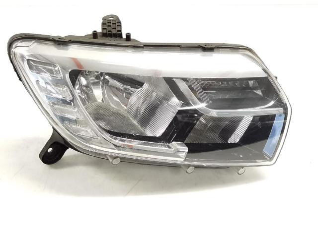 Luz direita 260105925R RENAULT