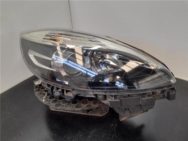 Luz direita 260106928R RENAULT