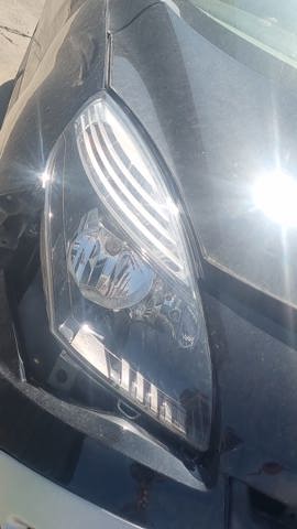 Luz direita 260108250R RENAULT