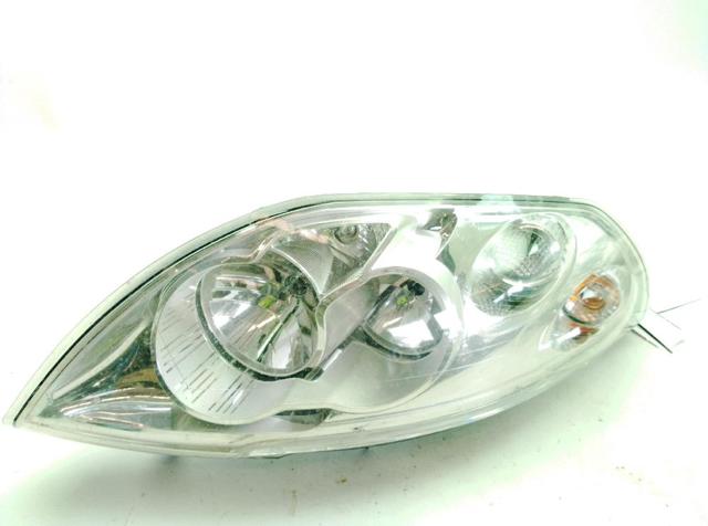 Luz direita 260108490R RENAULT