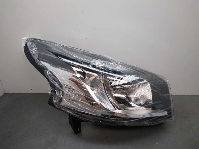 Luz direita 260108724R RENAULT